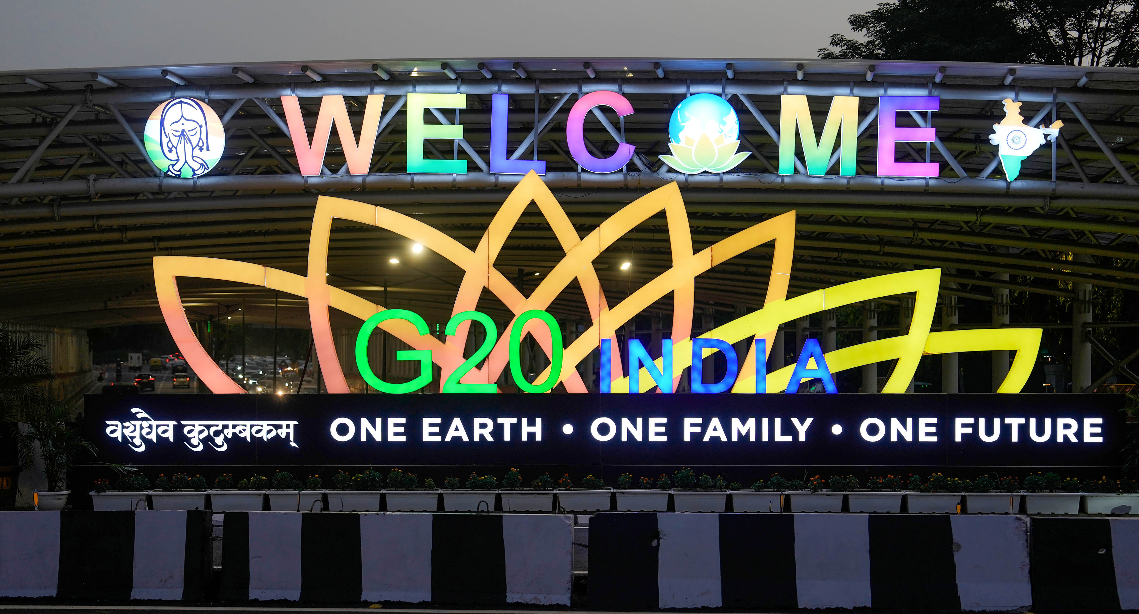 <div class="paragraphs"><p>Illuminated G20 logo is seen ahead of the summit, in New Delhi.</p></div>