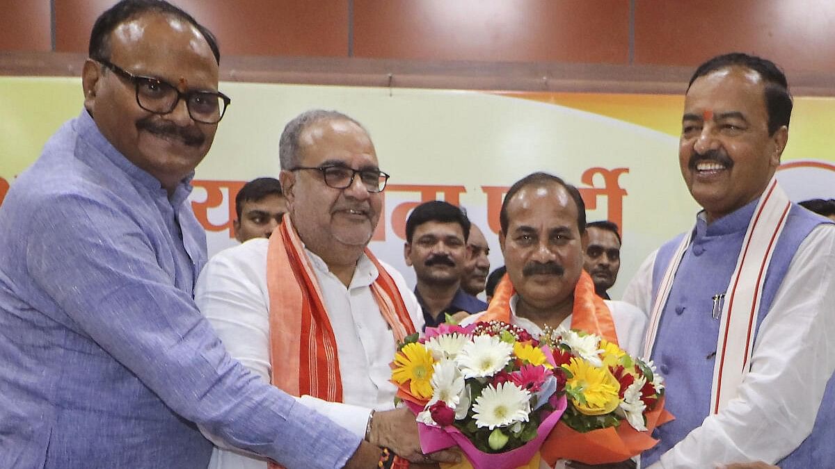 <div class="paragraphs"><p>Dara Singh Chauhan(second from right), a former SP MLA had joined the BJP in July.&nbsp;</p></div>