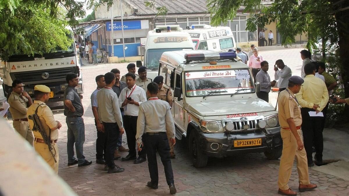 <div class="paragraphs"><p>Bodies of the Madurai train fire incident victims being sent to their related districts from Lucknow.</p></div>