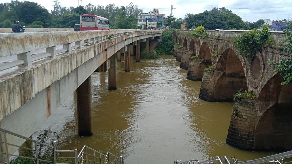 <div class="paragraphs"><p>River Cauvery at Kushalnagar bridge. </p></div>