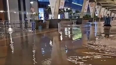 <div class="paragraphs"><p>A screengrab of the video shared by Congress on social media of the&nbsp;Bharat Mandapam waterlogged after rains.&nbsp;</p></div>