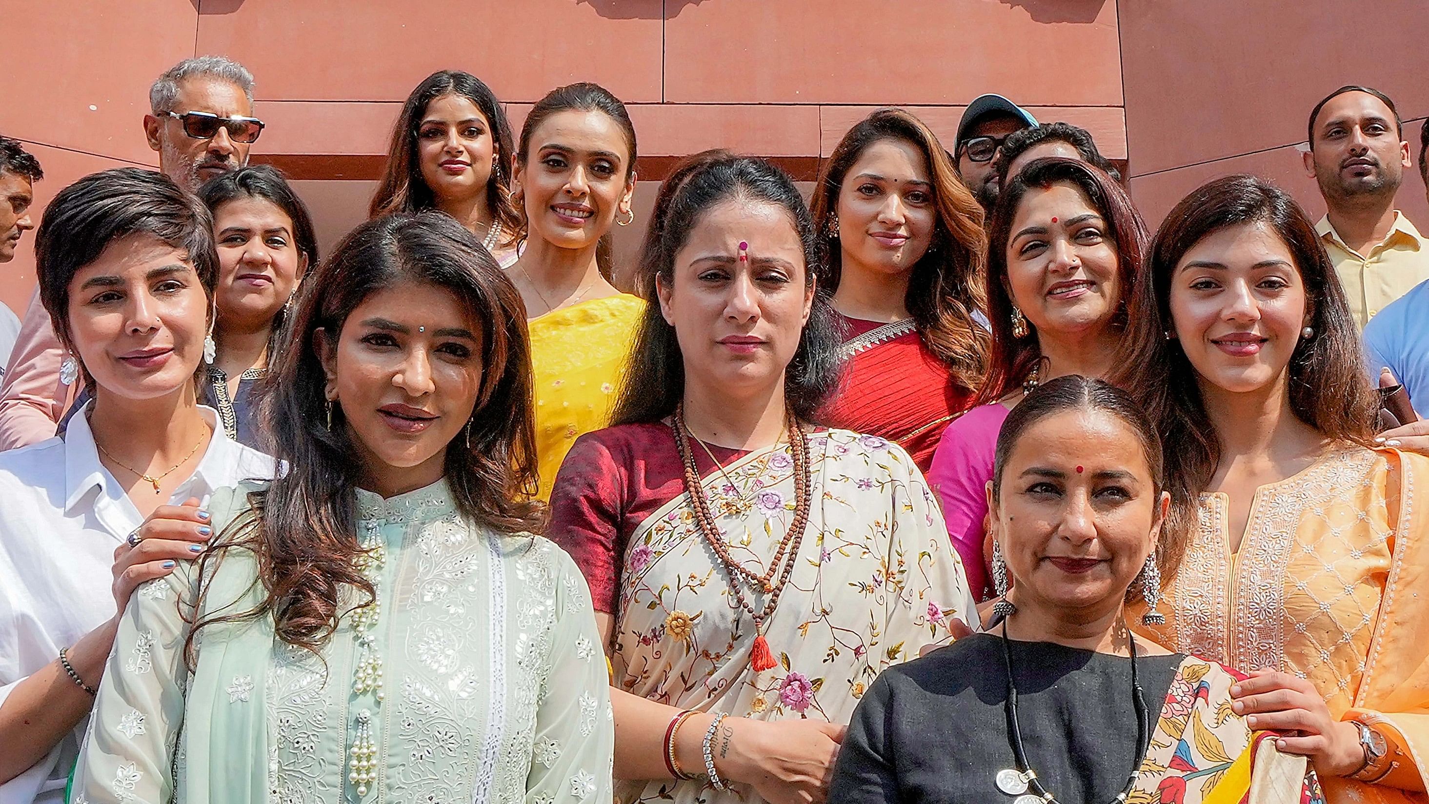 <div class="paragraphs"><p>Actors Tamannaah Bhatia, Divya Dutta, Khushbu Sundar, Kirti Kulhari, Hrishitaa Bhatt and others at the Parliament House during the special session, in New Delhi, Thursday, Sept. 21, 2023.</p></div>