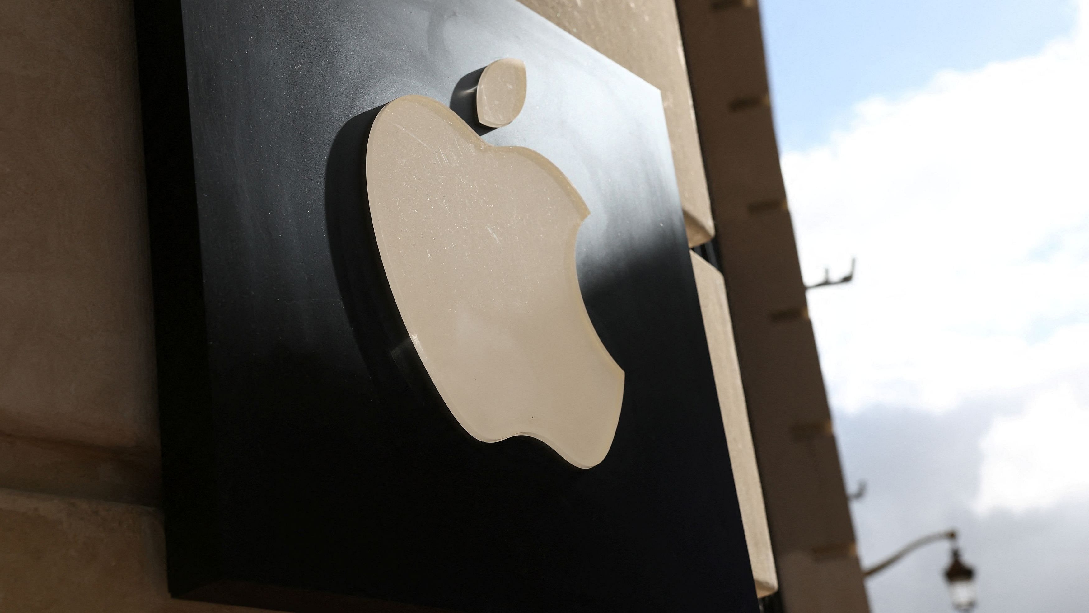 <div class="paragraphs"><p>The Apple logo pictured on a store in Lille, France.</p></div>