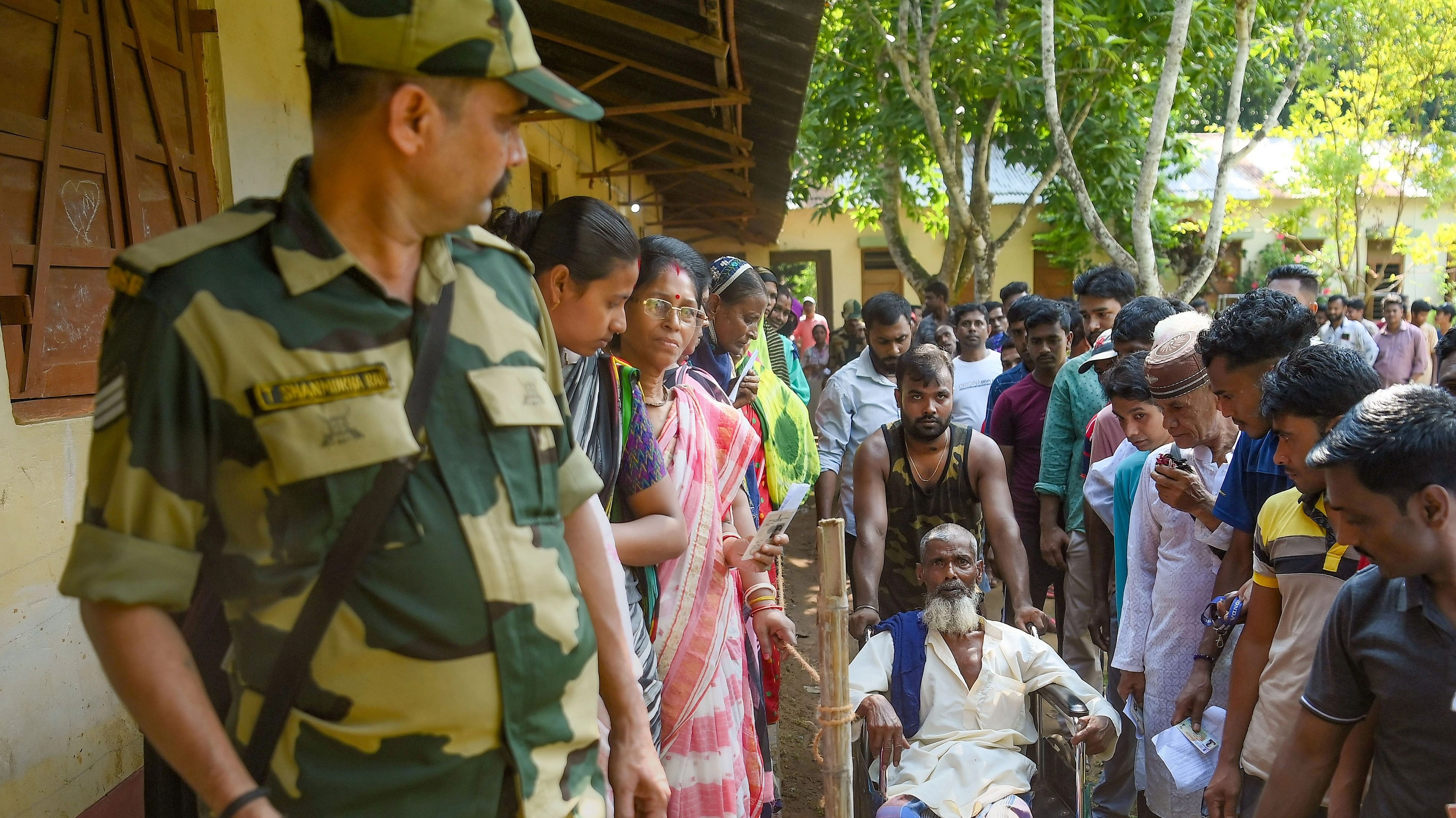 <div class="paragraphs"><p>Sepahijala: An elderly voter being assisted as he arrives to cast his vote during the bye-elections to Boxanagar assembly seat, in Tripura's Sepahijala district, Tuesday, Sept. 5, 2023.</p></div>