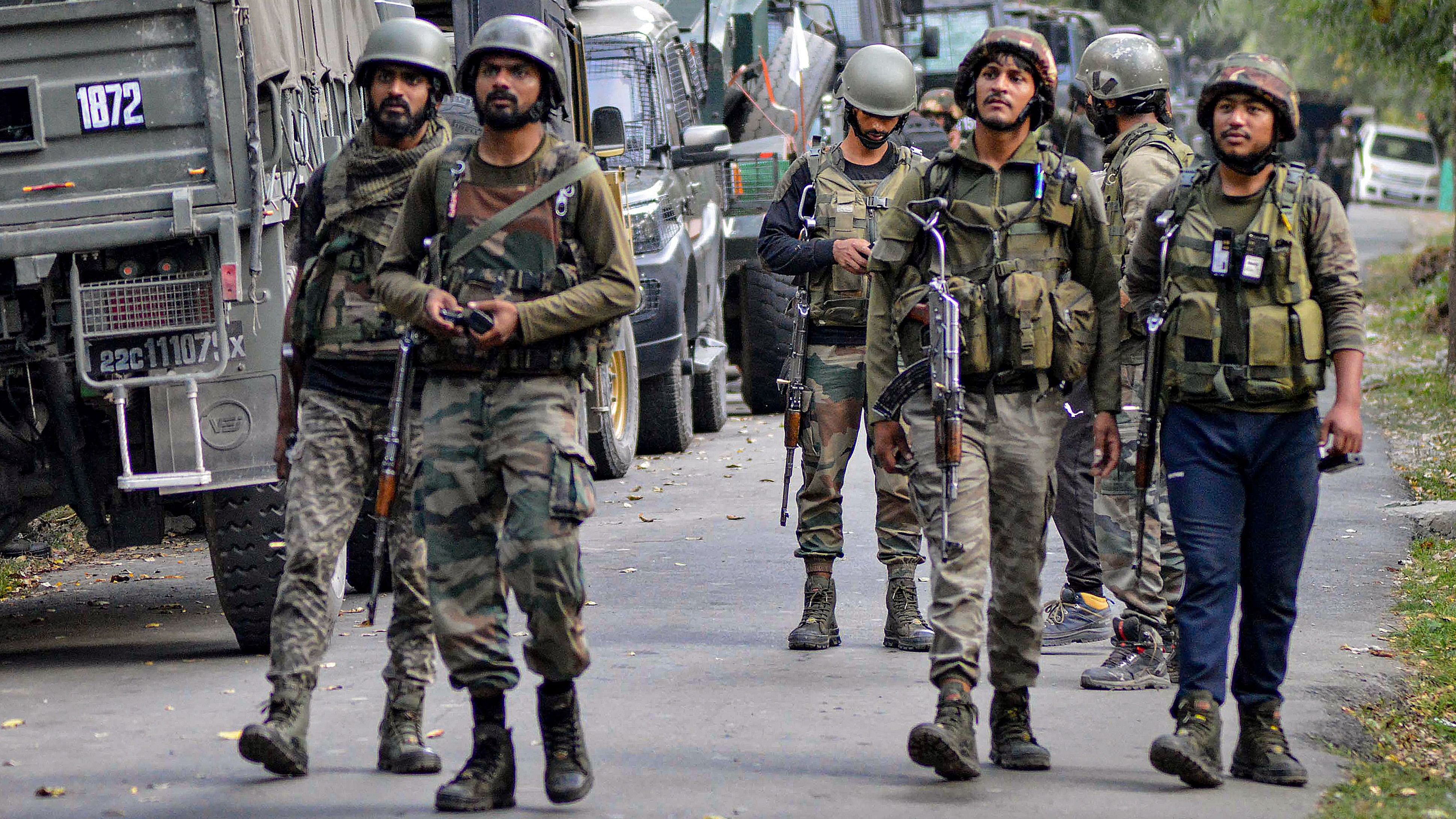 <div class="paragraphs"><p>Security forces personnel during the encounter with terrorists in the Kokernag area, in Anantnag district, Friday, Sept. 15, 2023.</p></div>