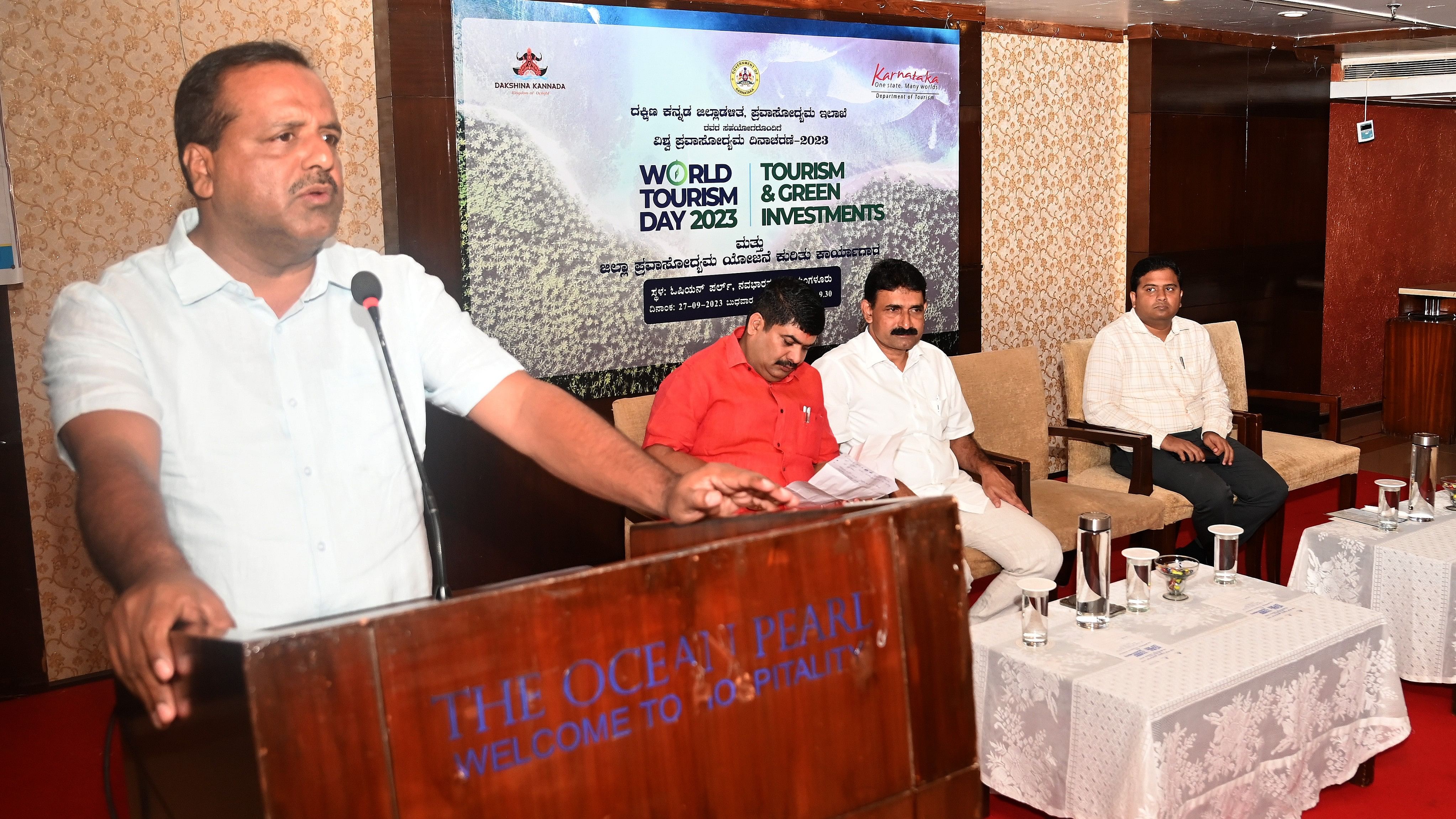 <div class="paragraphs"><p> Karnataka Legislative Assembly Speaker U T Khader speaks after inaugurating a workshop on the occasion of World Tourism Day, in Mangaluru on Wednesday.</p></div>
