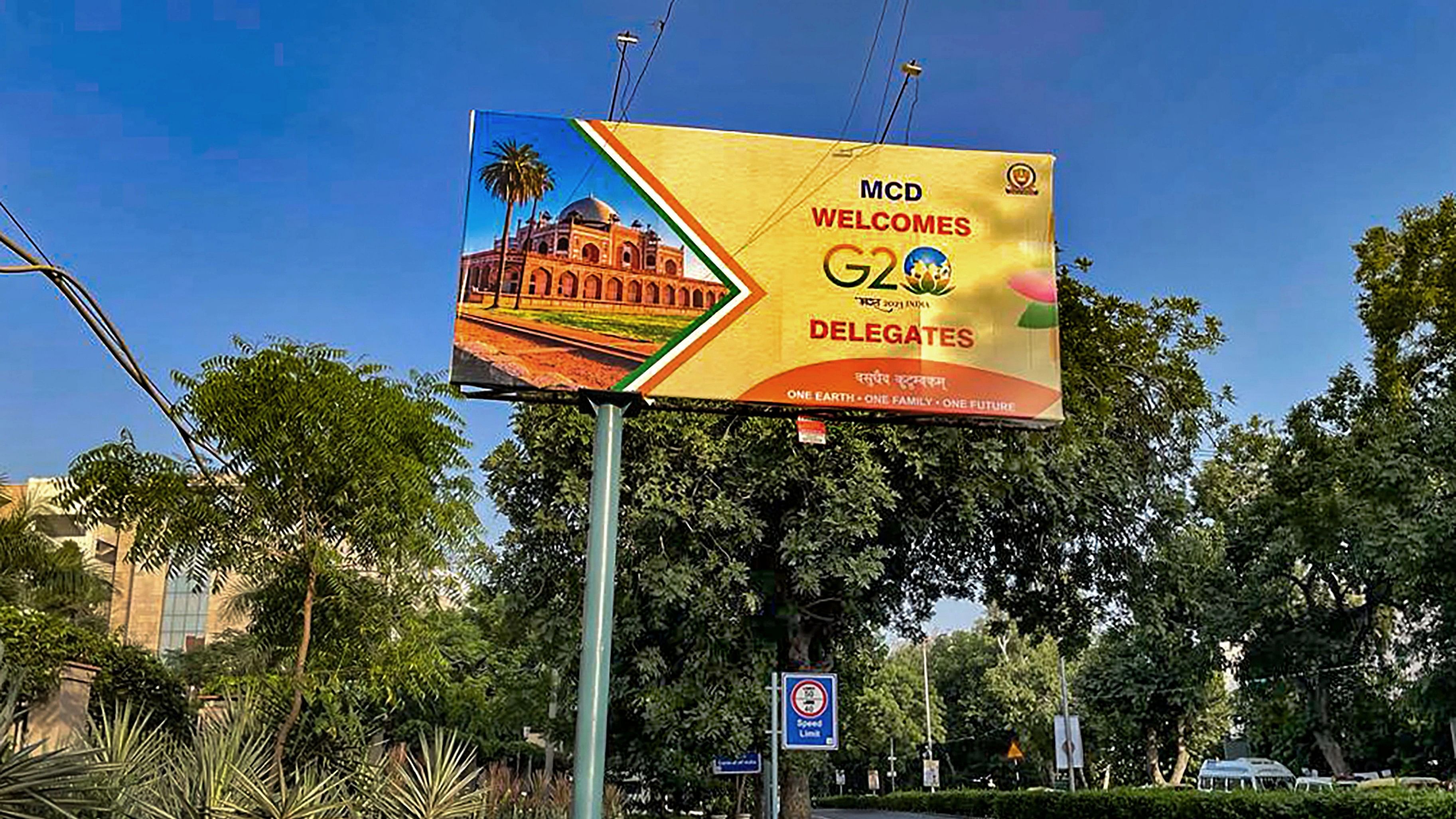 <div class="paragraphs"><p>A large banner bearing image of Humayun's Tomb put up by the MCD to welcome heads of state and other international guests who will be arriving for the G20 Summit, in New Delhi, Wednesday, Sept. 6, 2023. </p></div>