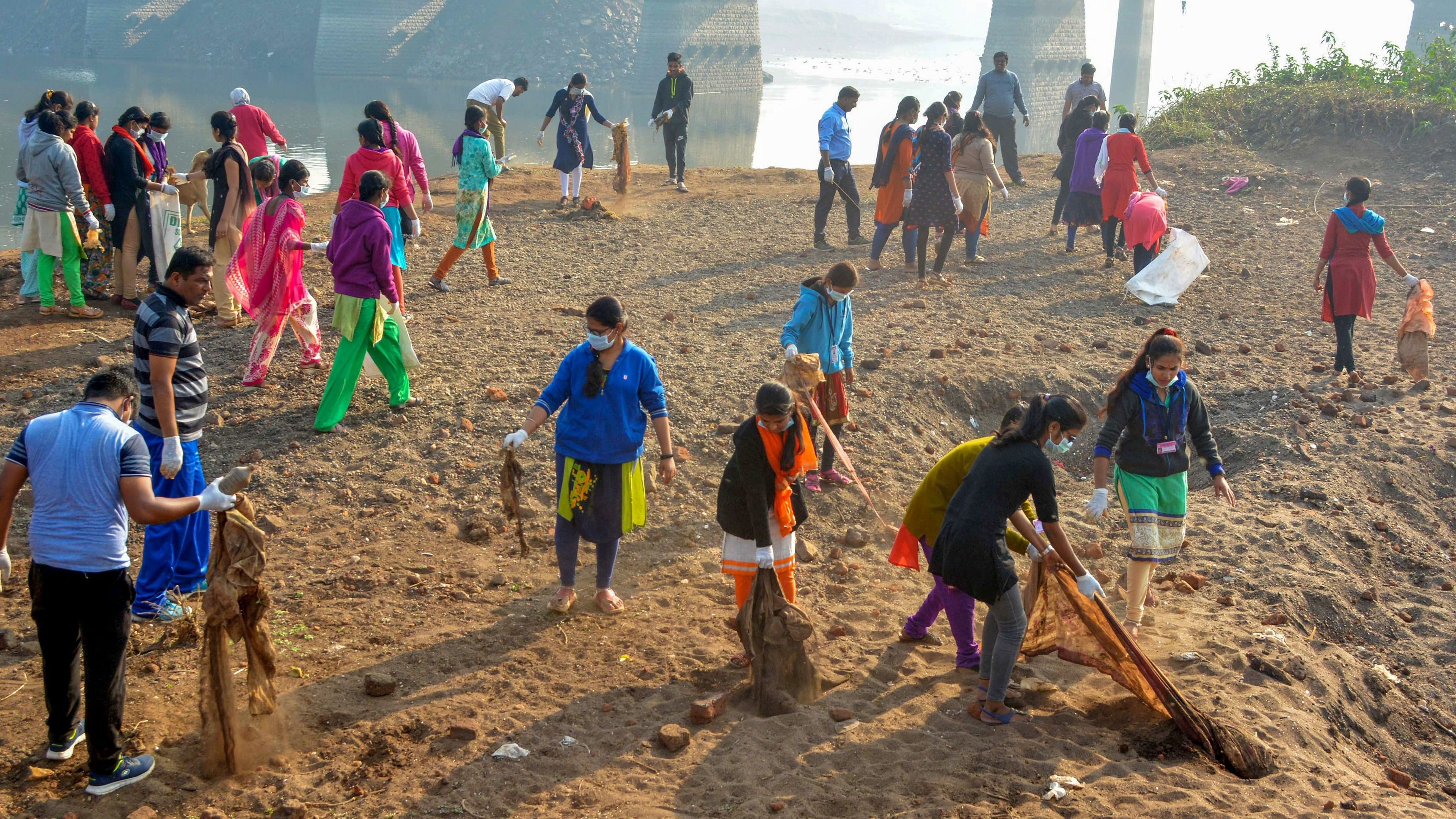 <div class="paragraphs"><p>College students participate in a cleanliness drive.&nbsp;</p></div>