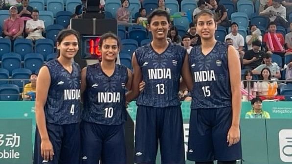 <div class="paragraphs"><p>The Indian women's basketball team.</p></div>