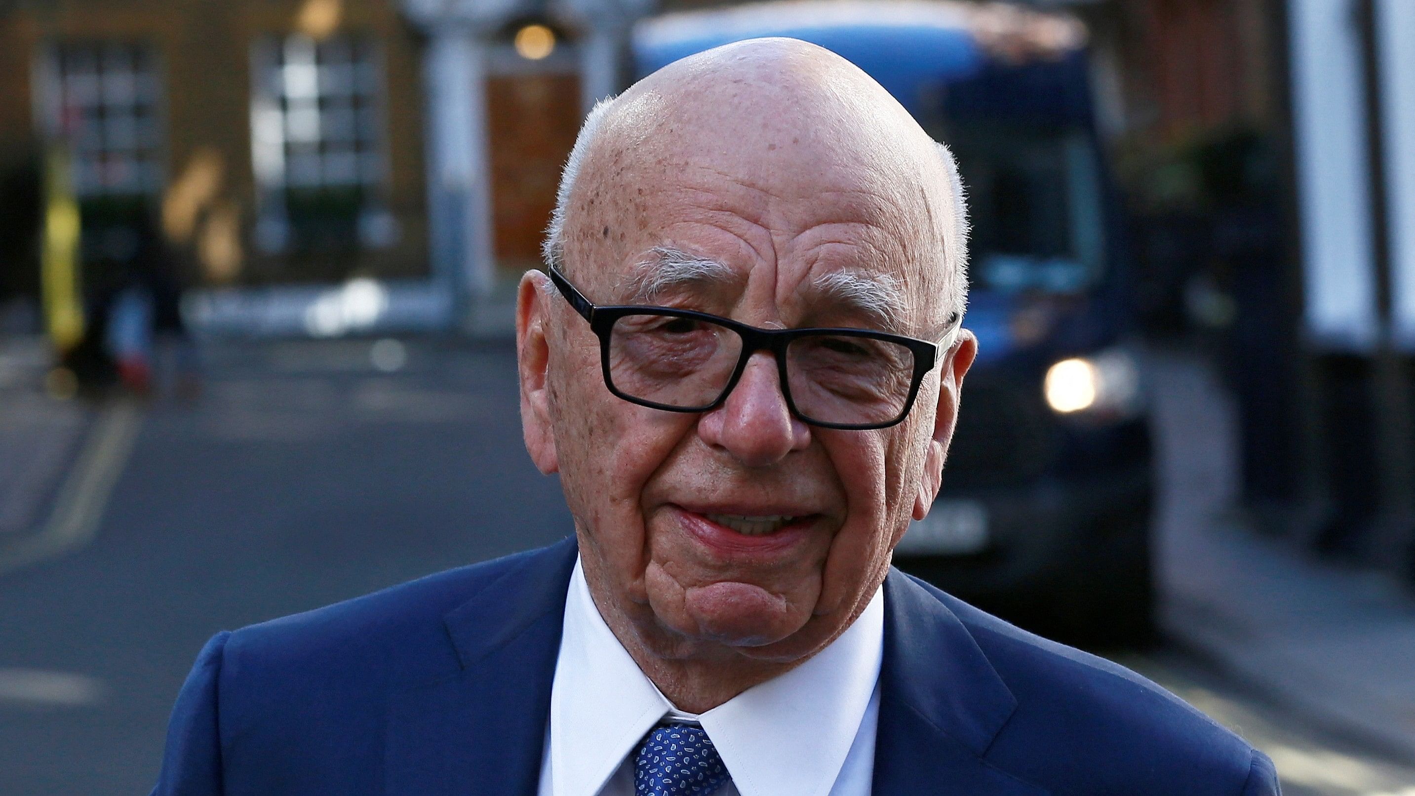 <div class="paragraphs"><p>Media mogul Rupert Murdoch leaves his home in London, Britain March 4, 2016.</p></div>