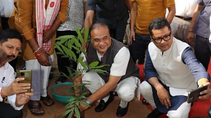 <div class="paragraphs"><p>CM Himanta Biswa Sarma plants a sapling during the launch of the Amrit Brikshya Jan Andolan in campus of state Secretariat on Sunday morning.&nbsp;</p></div>