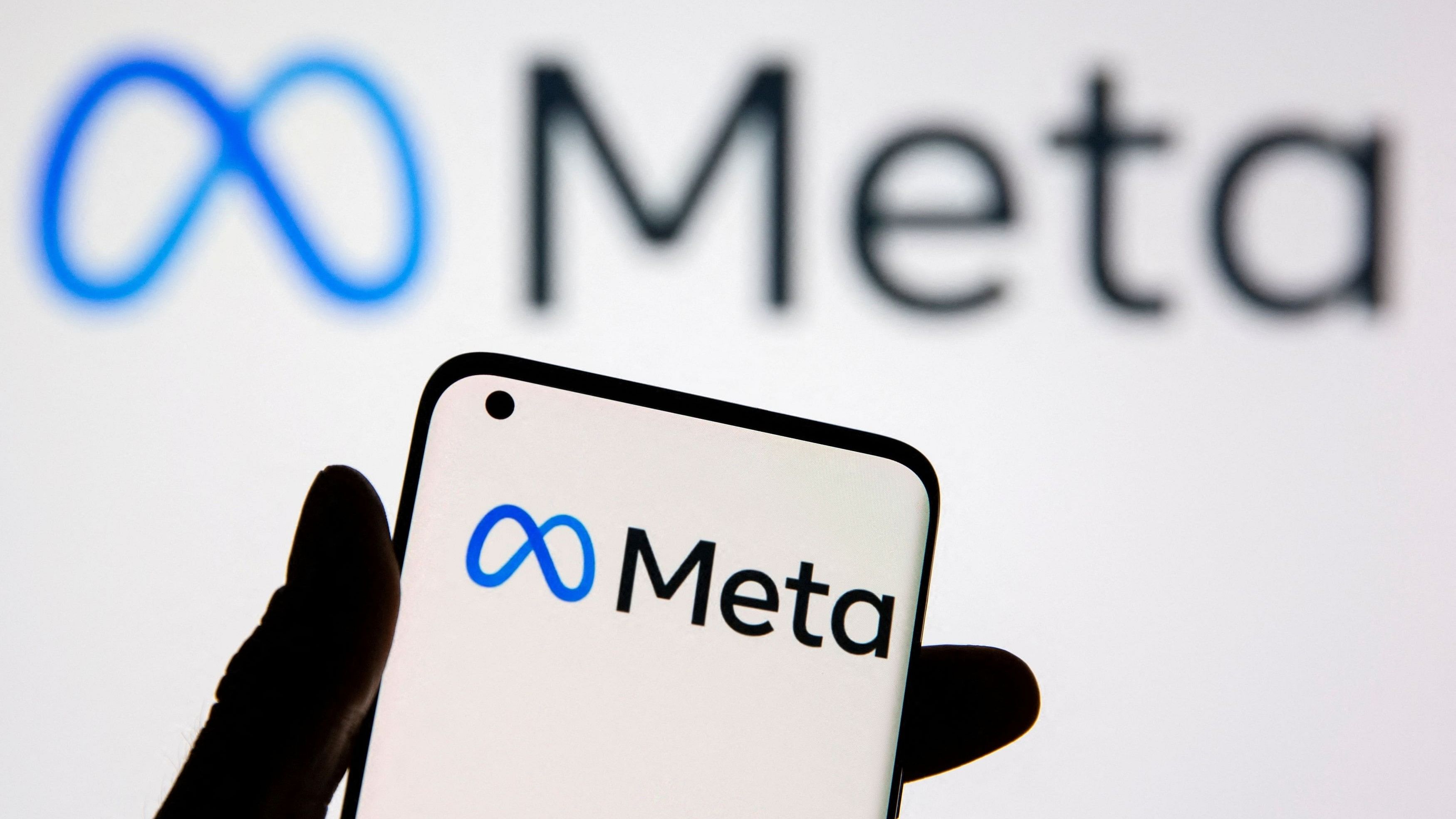 <div class="paragraphs"><p>A smartphone with Meta logo.&nbsp;</p></div>