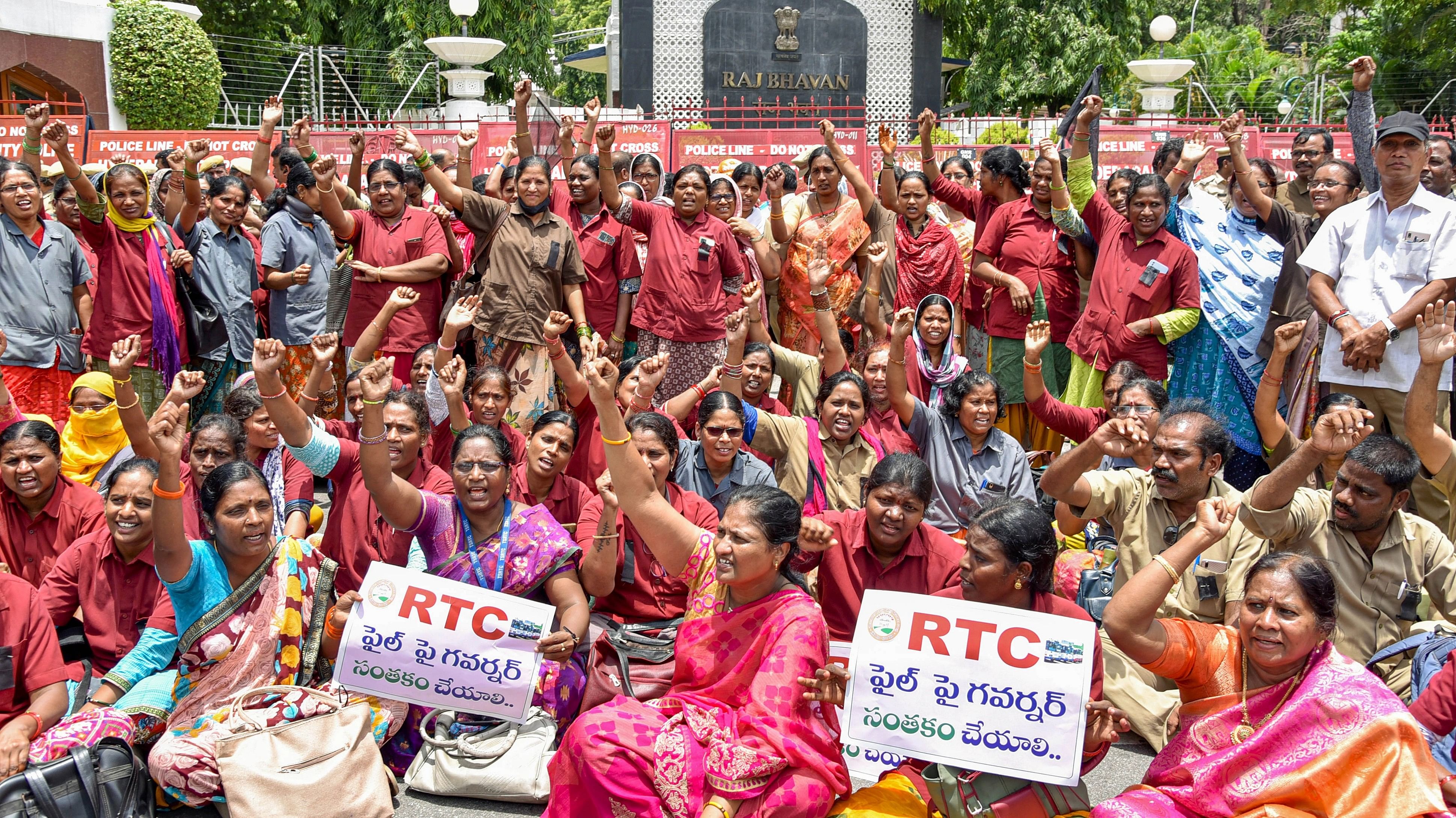 <div class="paragraphs"><p>Telangana State Road Transport Corporation (TSRTC) employees.</p></div>