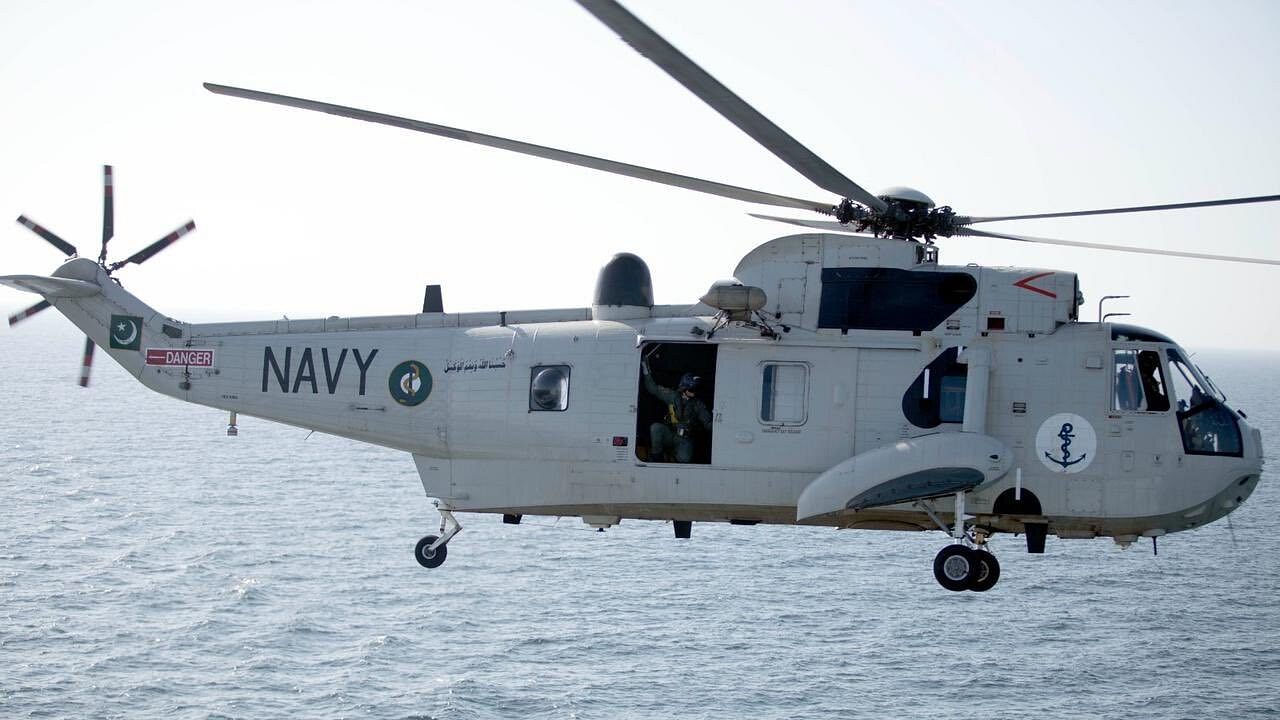 <div class="paragraphs"><p>Representative image of a Pakistan Navy helicopter.</p></div>