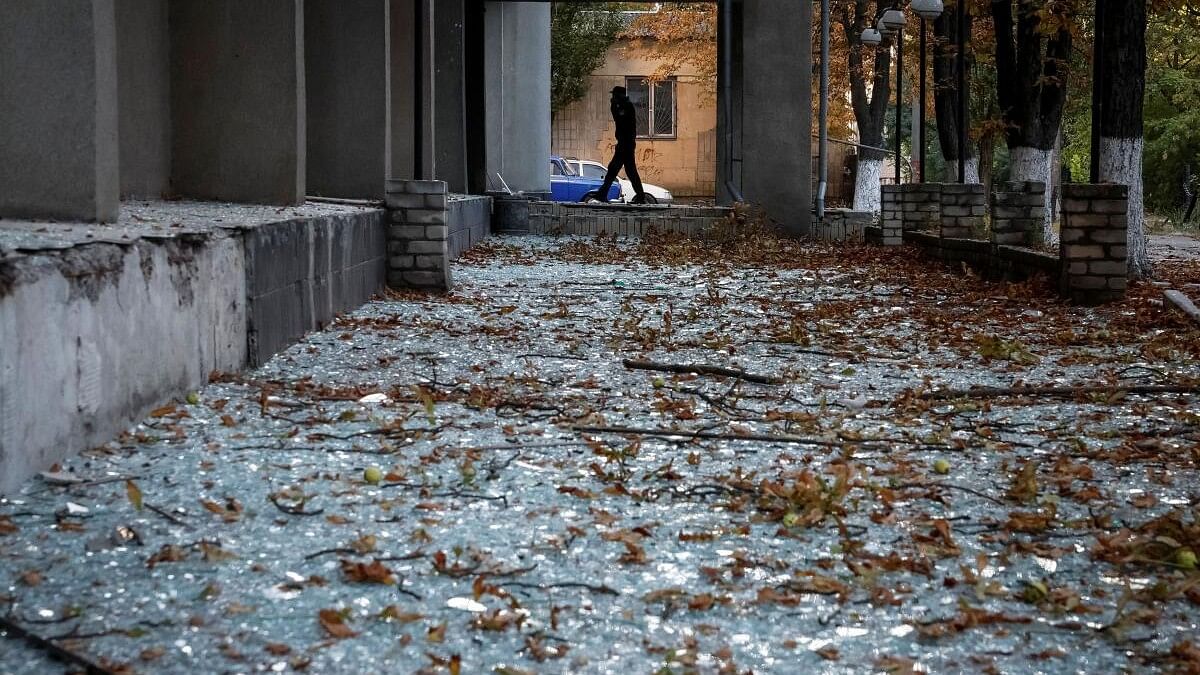 <div class="paragraphs"><p>Broken windows are seen near a building damaged during a Russian drone strike, amid Russia's attack on Ukraine, in Kyiv, Ukraine September 10, 2023.</p></div>