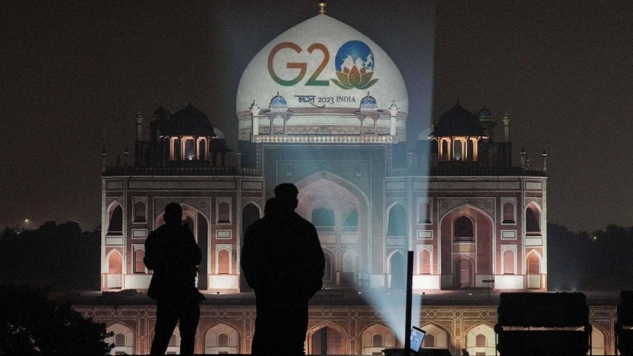 <div class="paragraphs"><p>Humayun's Tomb in Delhi displays the logo of G20 Summit 2023.</p></div>