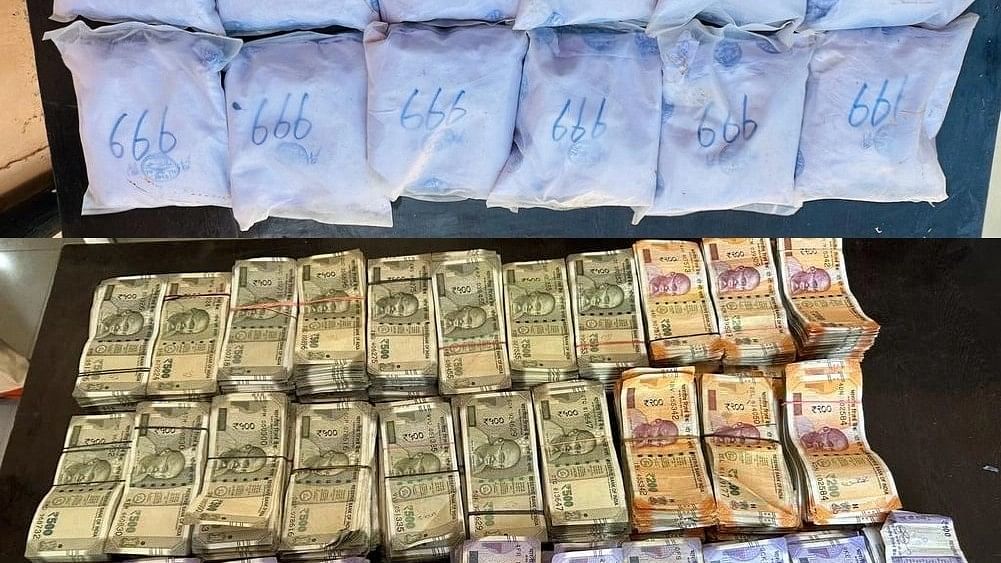 <div class="paragraphs"><p>Photos of Cash and drugs seized by Punjab Police.</p></div>