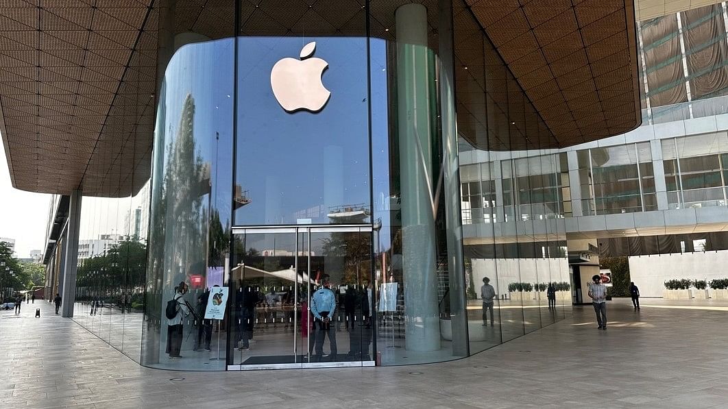 <div class="paragraphs"><p>Apple BKC store in Mumbai.  </p></div>