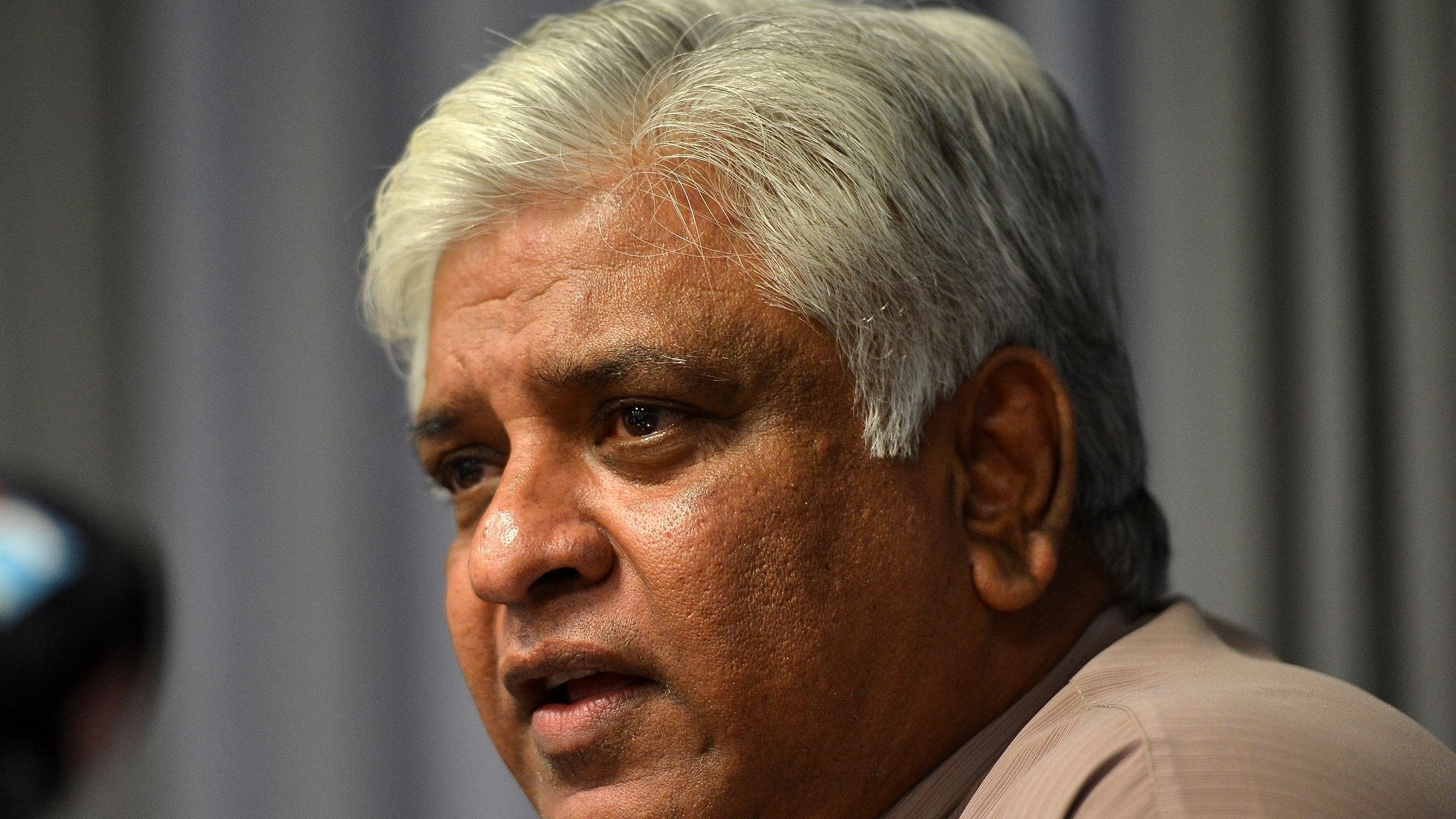 <div class="paragraphs"><p>Arjuna Ranatunga.</p></div>