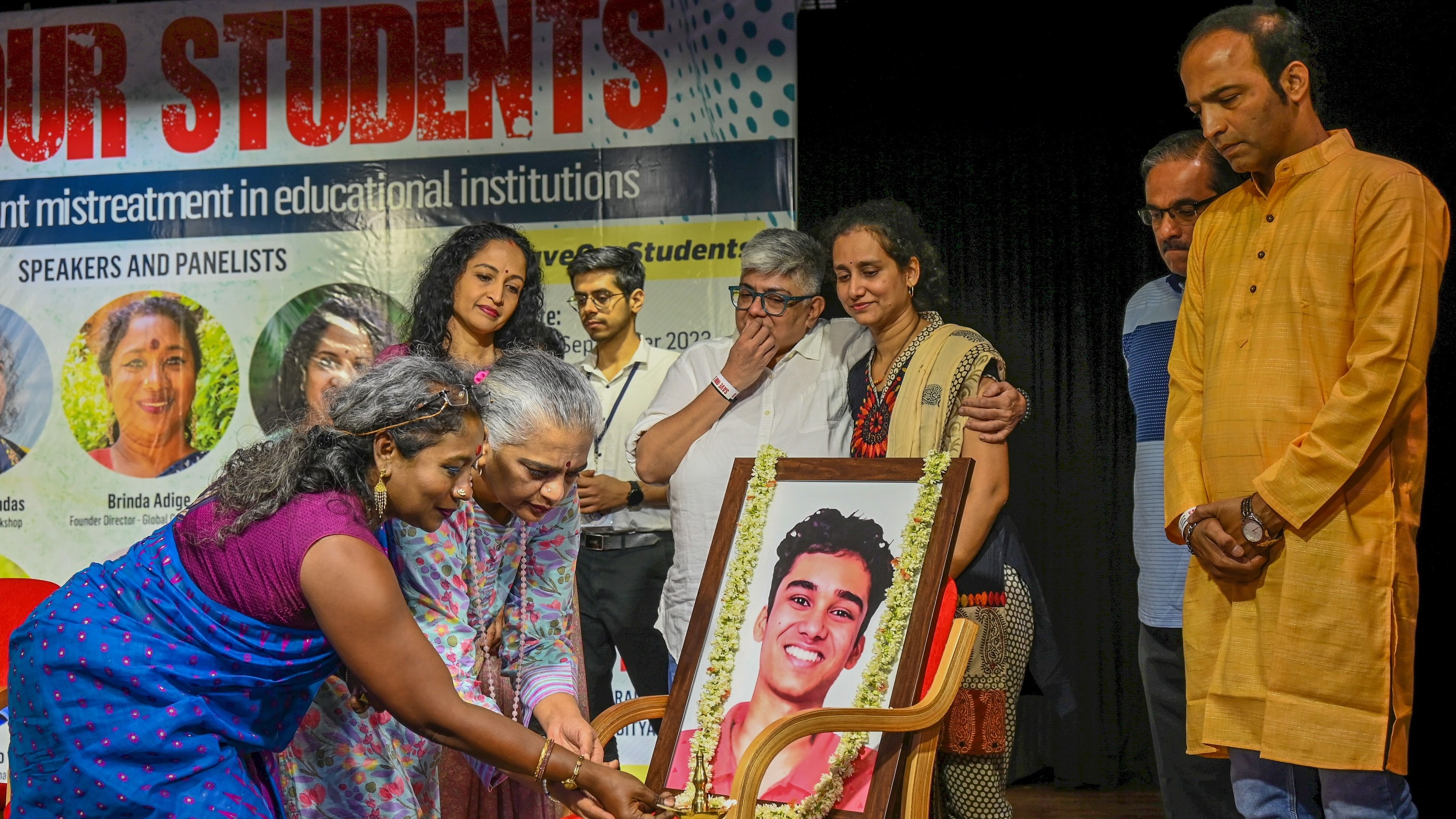 <div class="paragraphs"><p>Activists and&nbsp;mental health practitioners inaugurate the ‘Save Our Students’ event at Yuvapatha hall in Jayanagar on Sunday.&nbsp;</p></div>