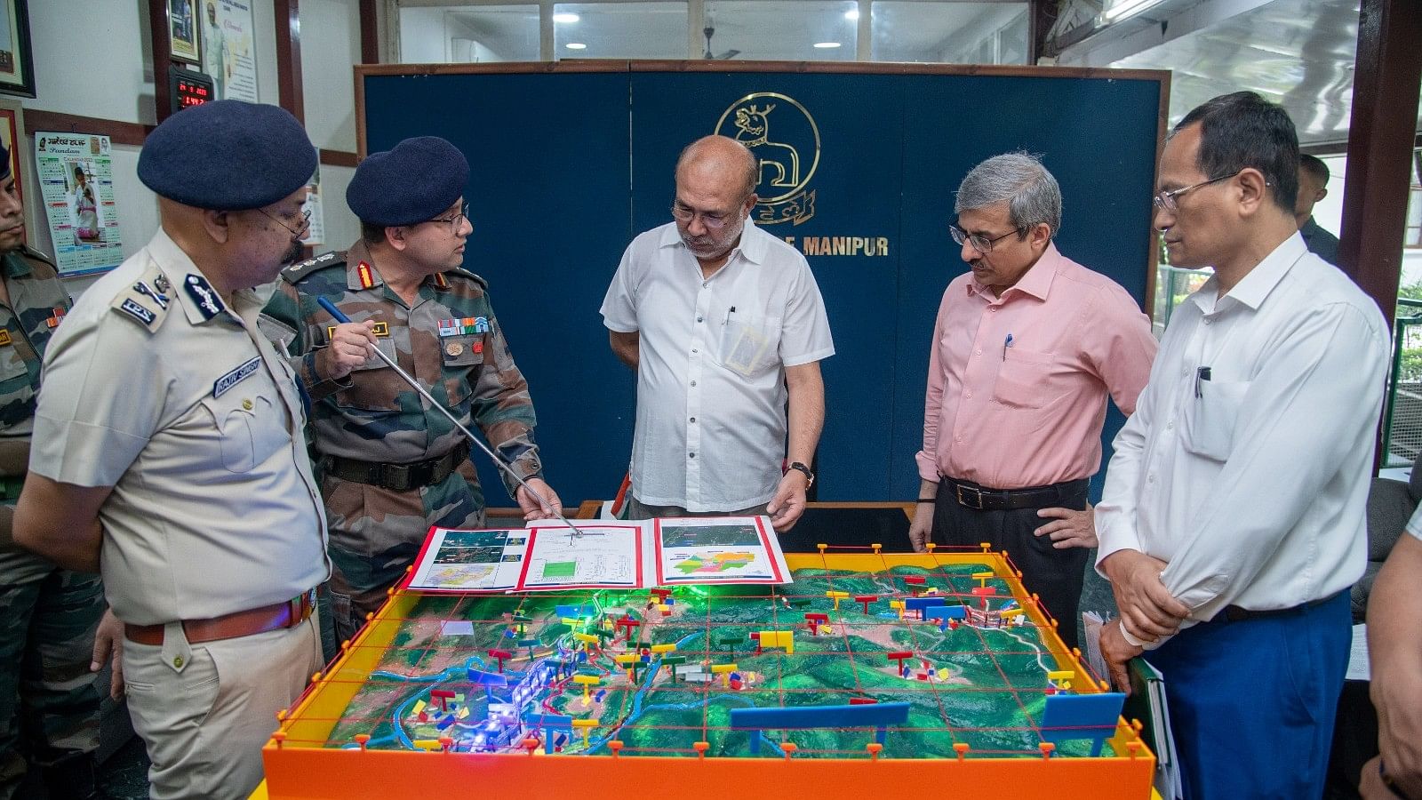 <div class="paragraphs"><p>The CM said: 'Held a meeting with the officials of BRO and deliberated the plan to begin construction of an additional 70 km of border fencing along the Indo-Myanmar border. I was joined by Chief Secretary, DGP &amp; officials from the Home Department.'</p></div>