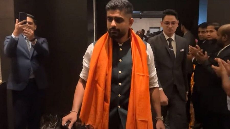 <div class="paragraphs"><p>Pakistan team captain Babar Azam arrives at the hotel in Hyderabad.</p></div>