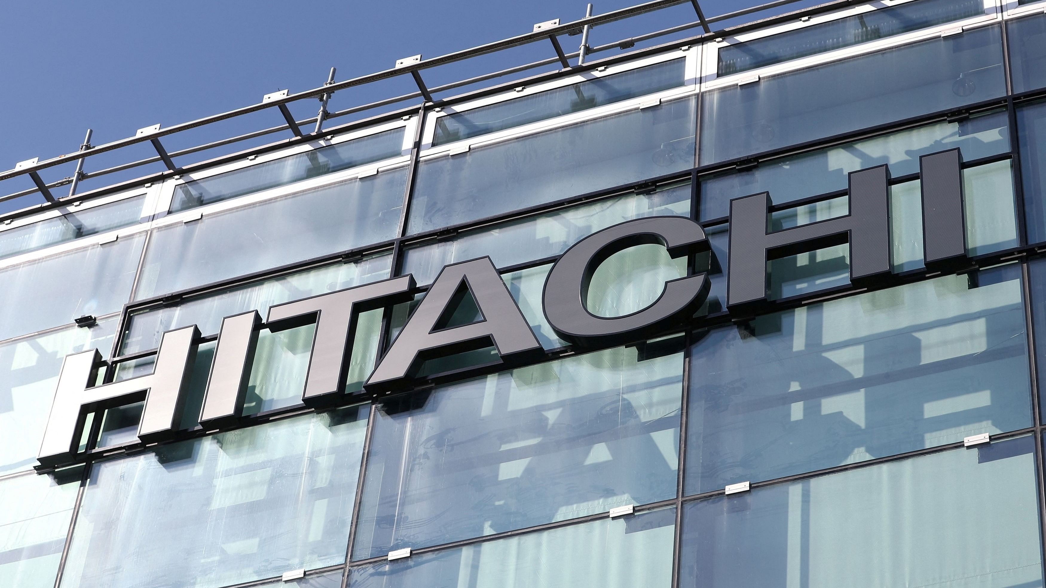 <div class="paragraphs"><p>FILE PHOTO: The logo of Hitachi is seen at an office building in Zurich, Switzerland September 10, 2020. </p></div>