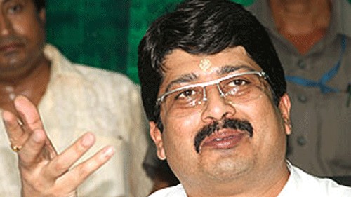 <div class="paragraphs"><p>Raja Bhaiya.</p></div>