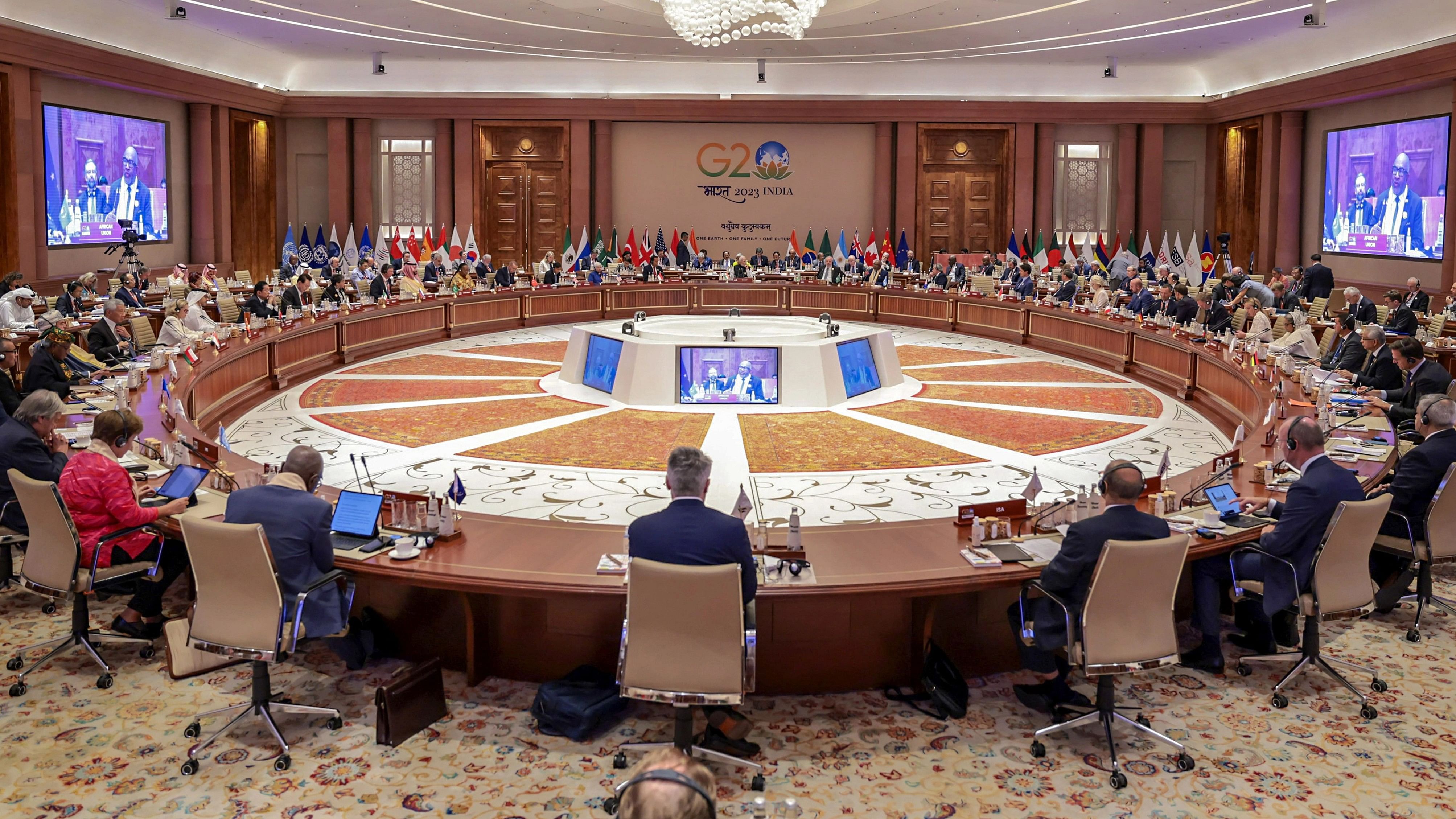 <div class="paragraphs"><p>  Prime Minister Narendra Modi and other leaders during the closing session on 'One Future' at G20 Summit 2023 at the Bharat Mandapam.  </p></div>