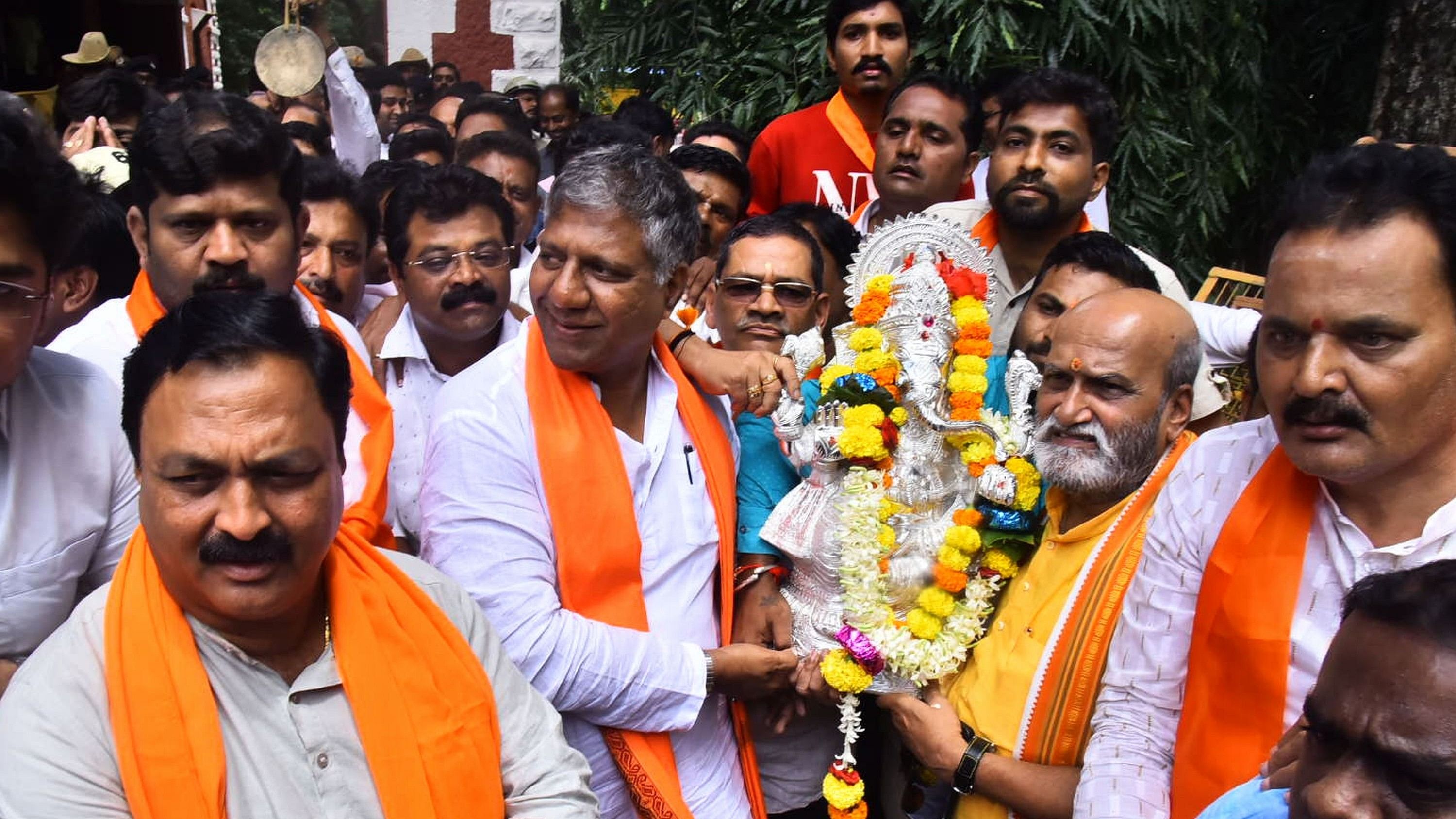 <div class="paragraphs"><p>The BJP workers, led by MLAs Arvind Bellad, Mahesh Tenginkayi and Sri Rama Sene activists, on Friday celebrate the high court’s decision to reject Anjuman-E-Islam’s plea seeking stay on Hubballi-Dharwad Mahanagar Palike’s resolution on Ganeshotsav at Idgah Maidan.  </p></div>