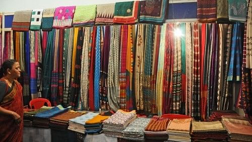 <div class="paragraphs"><p>Representative image of a saree store.</p></div>