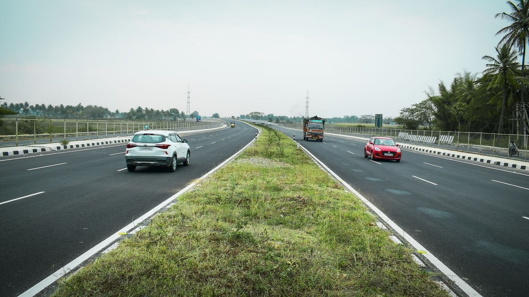 <div class="paragraphs"><p>Representative image showing cars moving on road.</p></div>