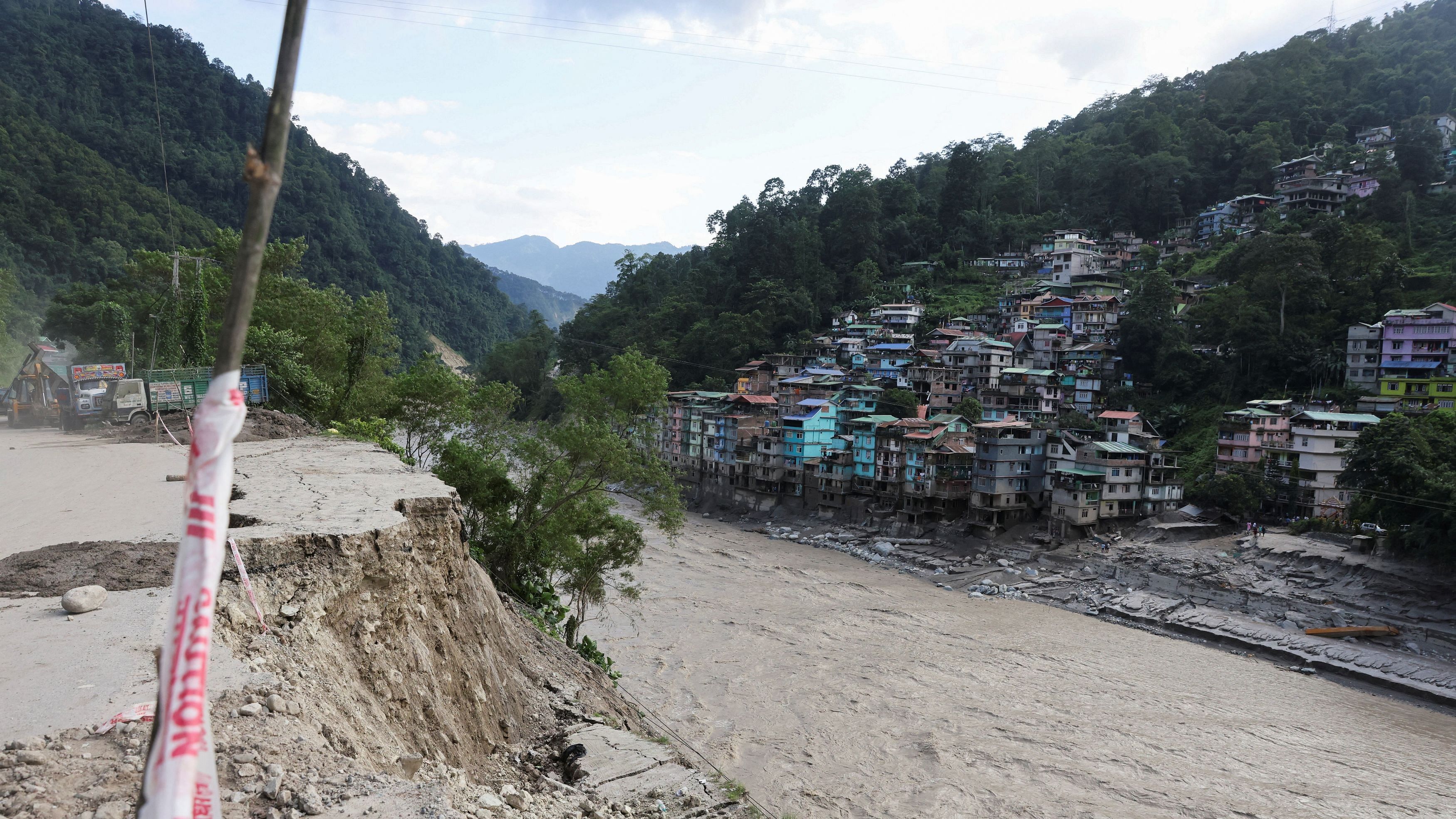 <div class="paragraphs"><p>A view of damaged houses after flash floods, caused by a lake burst in Singtam, Sikkim.</p></div>