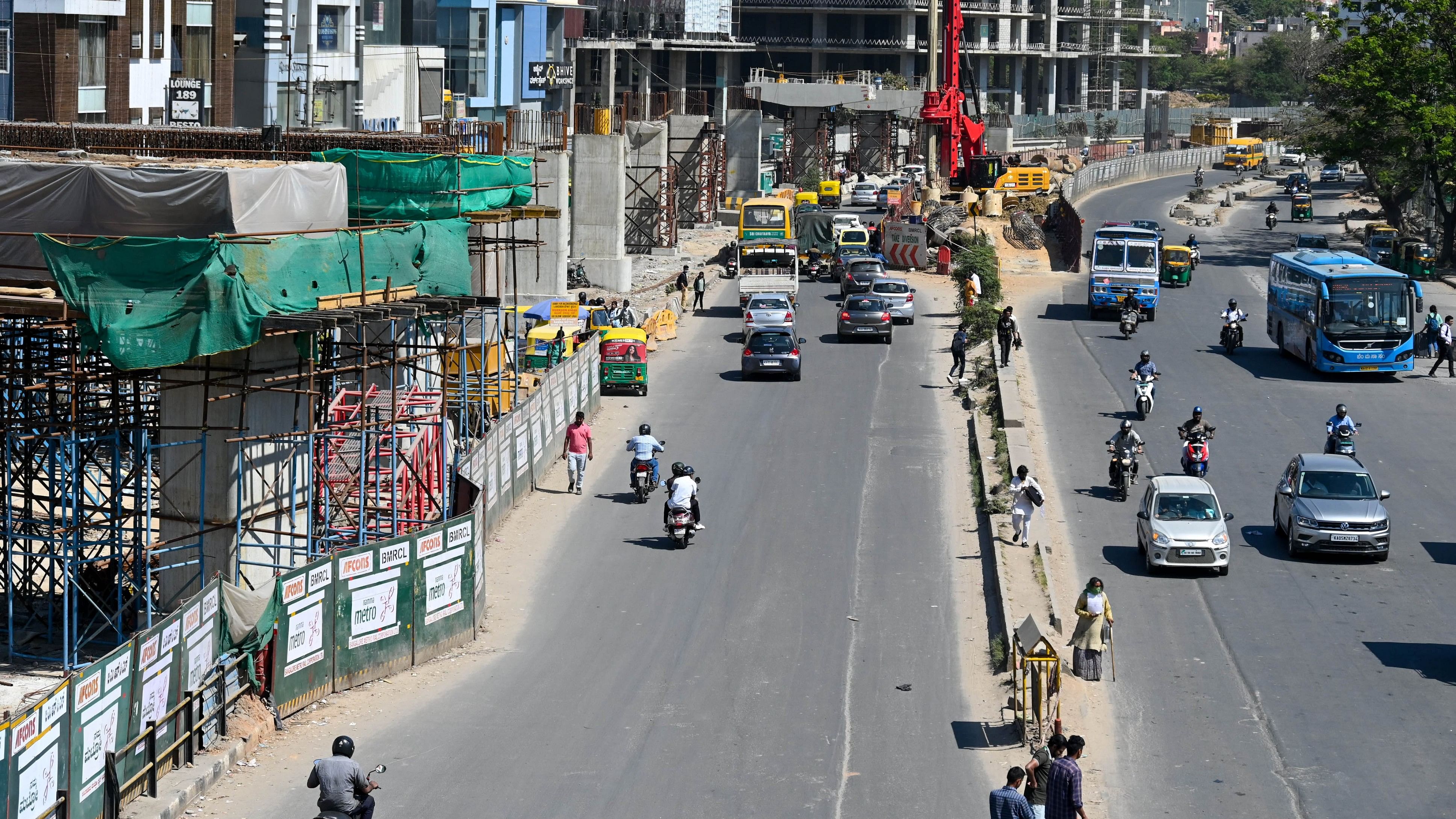 <div class="paragraphs"><p>A view of on-going metro construction work near Silk Board flyover junction, Bengaluru.</p></div>