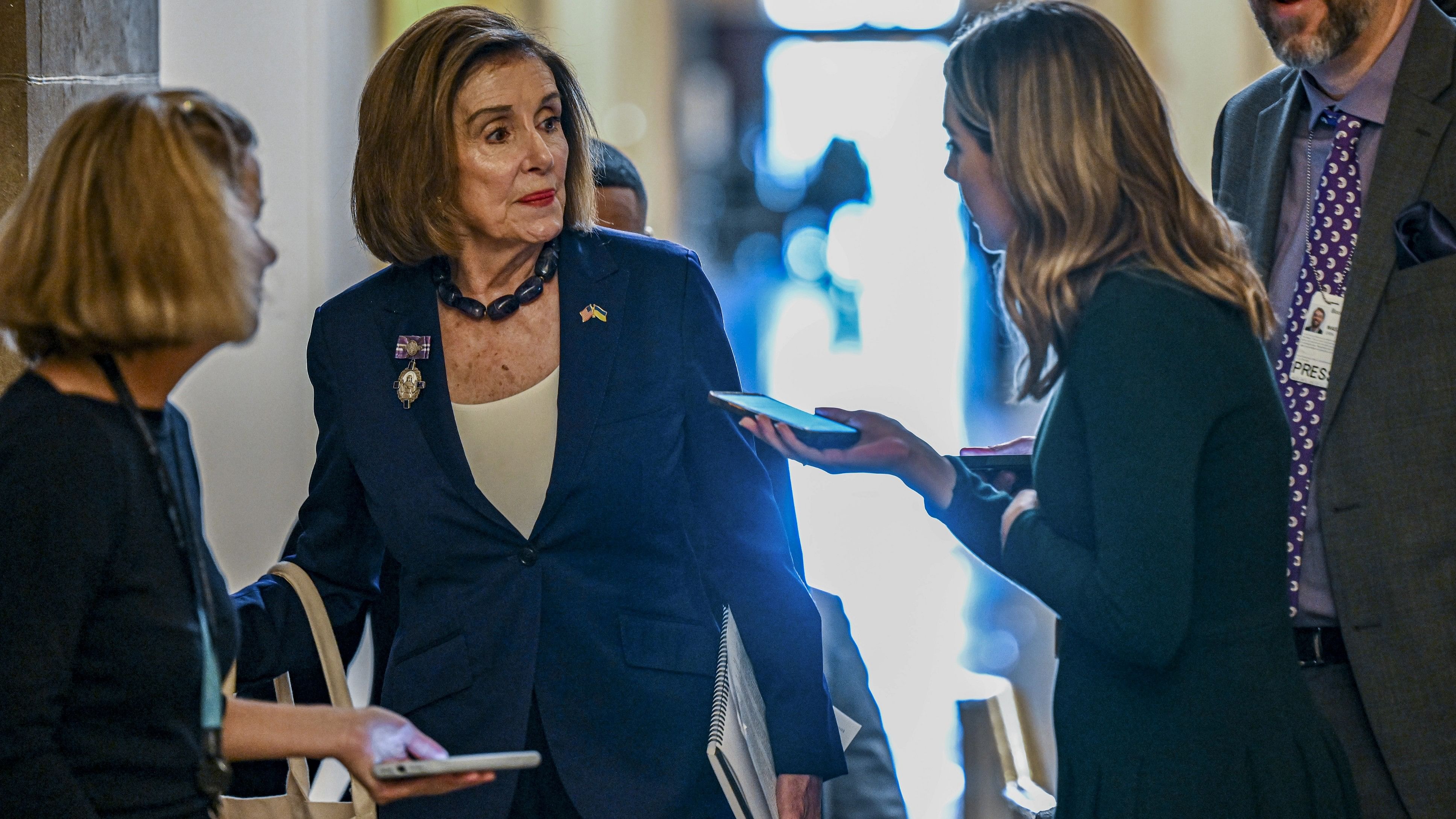 <div class="paragraphs"><p>Former Speaker Nancy Pelosi said she had been ordered to vacate her hideaway office in the Capitol by the close of business on Wednesday.</p></div>