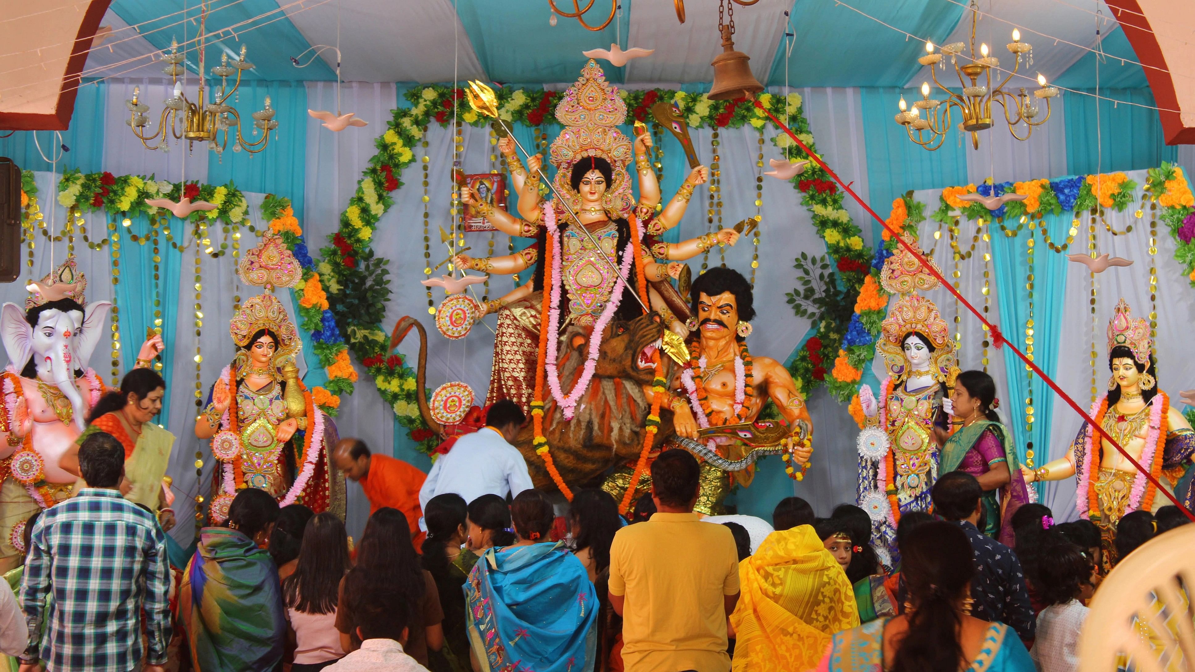 <div class="paragraphs"><p>Representative image of devotees offering prayers to goddess Durga.</p></div>