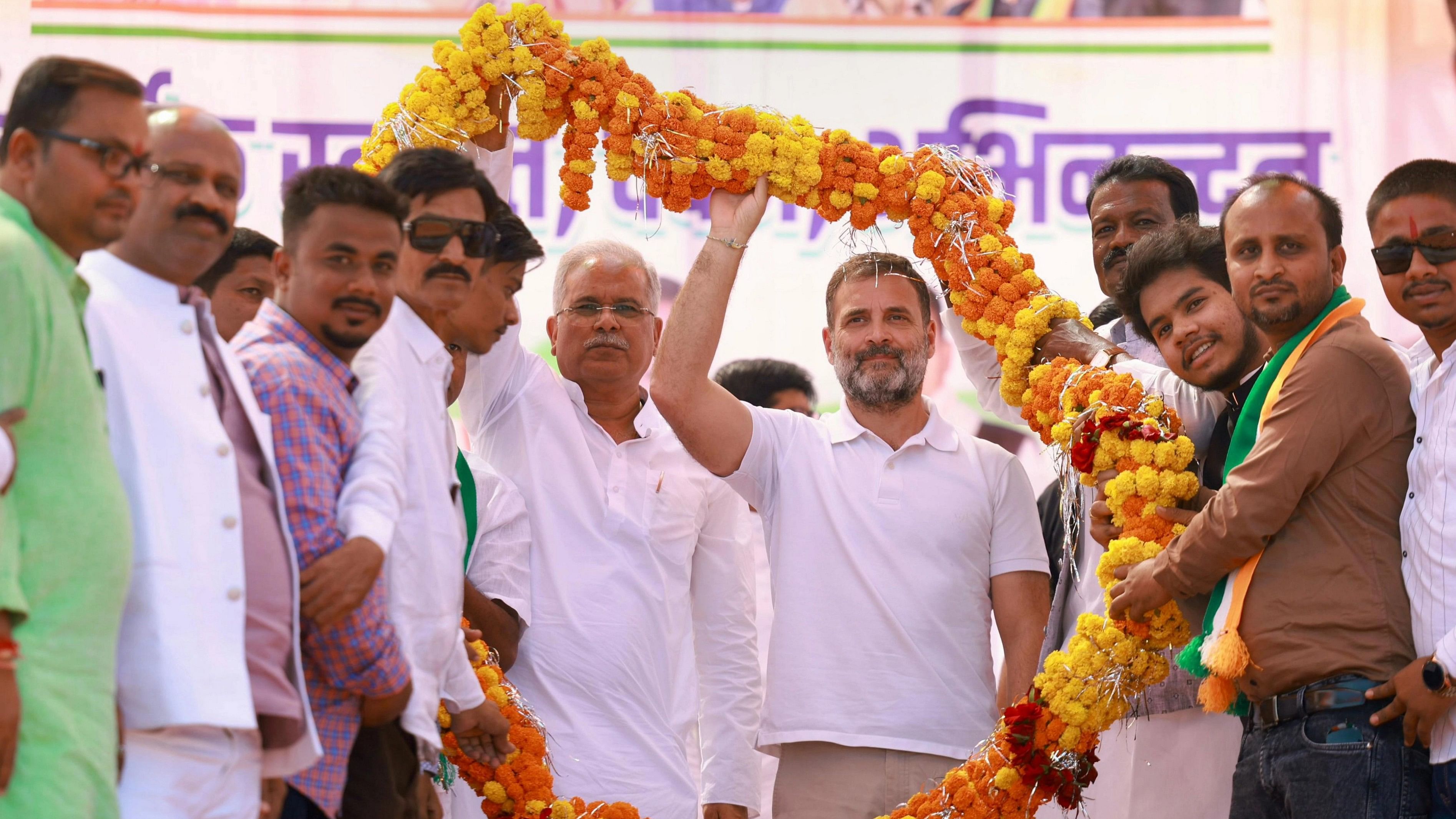 <div class="paragraphs"><p> Congress leader Rahul Gandhi and Chhattisgarh Chief Minister Bhupesh Baghel.</p></div>