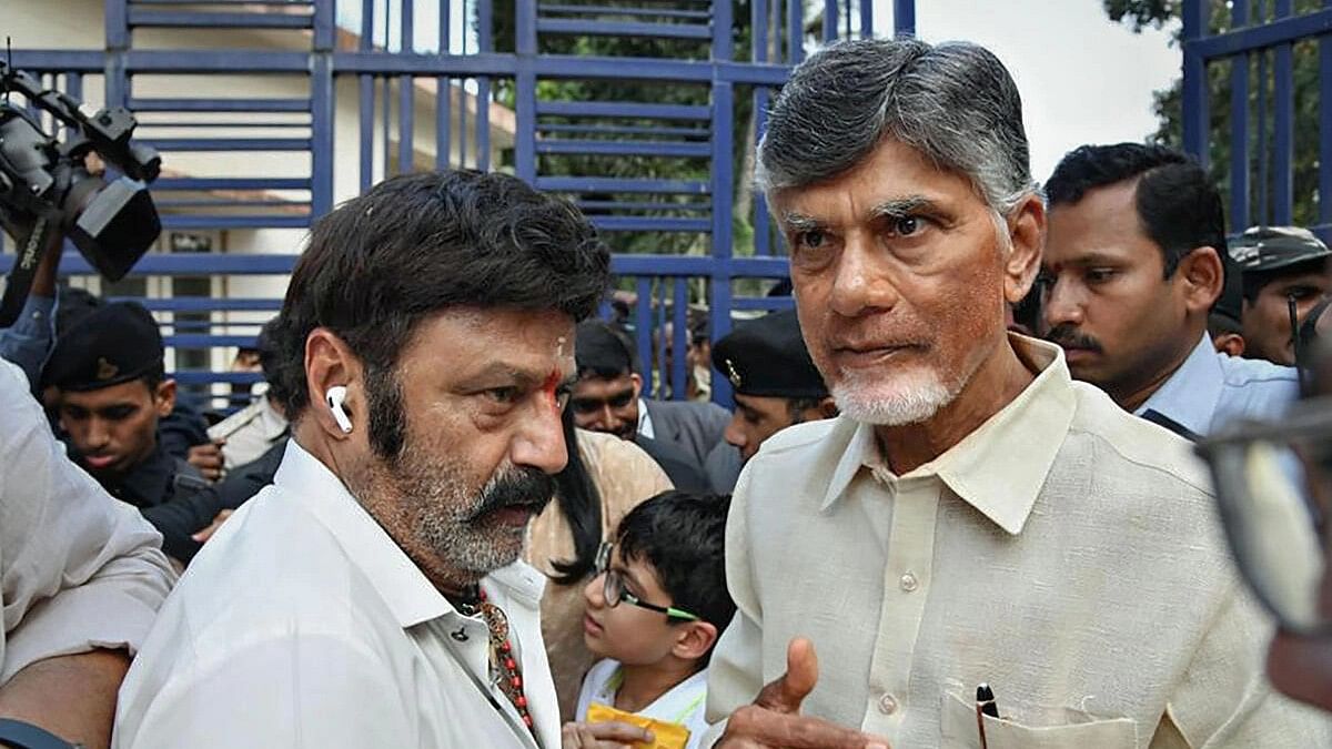 <div class="paragraphs"><p>Telugu Desam Party chief N Chandrababu Naidu leaves from Rajamundry Central Prison after he was granted 4 weeks interim bail by Andhra Pradesh HC on medical grounds, in Rajamahendravaram, Tuesday, Oct. 31, 2023.</p></div>