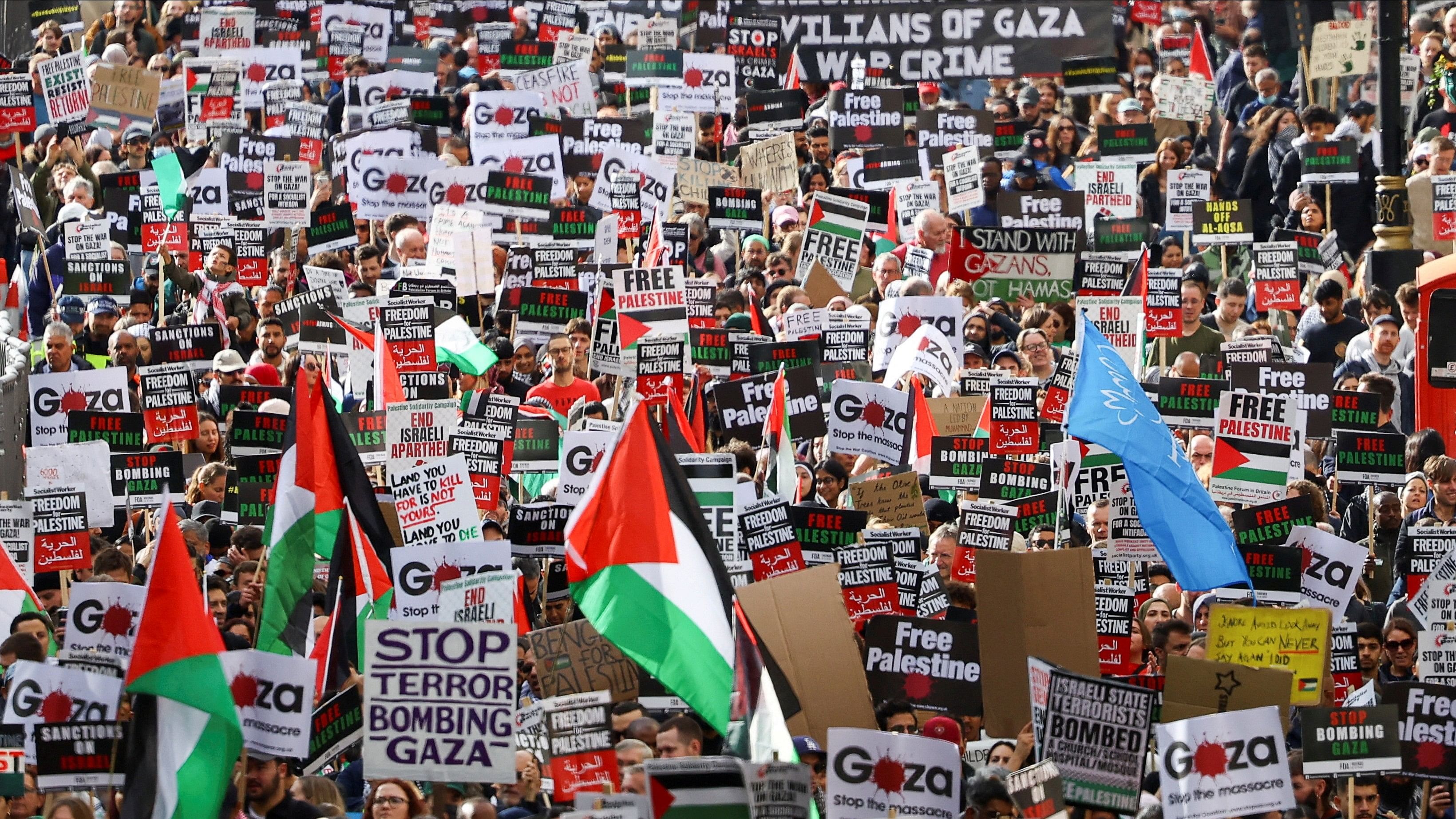 <div class="paragraphs"><p>Demonstrators protest in solidarity with Palestinians in Gaza, amid the ongoing conflict between Israel and the Palestinian Islamist group Hamas, in London, Britain, October 21, 2023.</p></div>