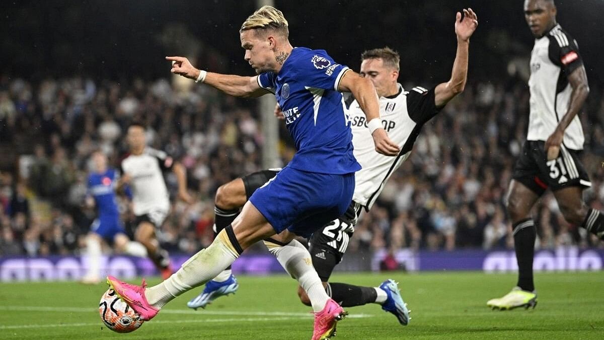 <div class="paragraphs"><p>Chelsea's Mykhailo Mudryk in action with Fulham's Timothy.</p></div>