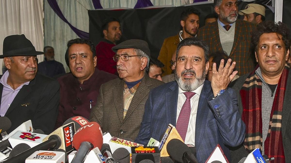 <div class="paragraphs"><p>Jammu and Kashmir Apni Party president Altaf Bukhari (Second from right).</p></div>