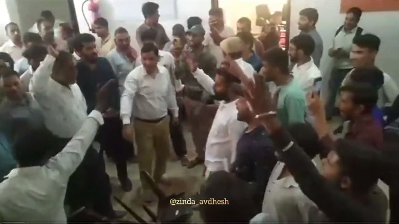 <div class="paragraphs"><p>Supporters were seen&nbsp;picking up chairs and throwing them at the party office in a video circulated online.</p></div>