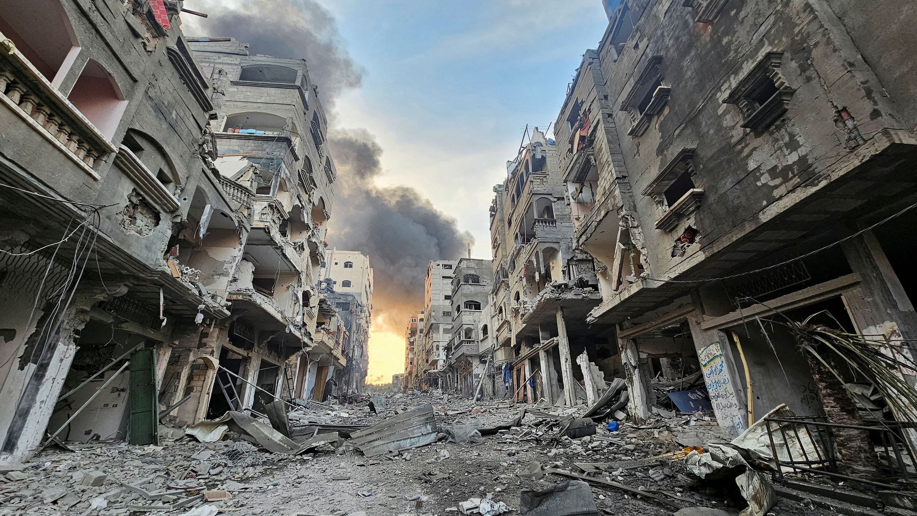 <div class="paragraphs"><p>A view shows houses and buildings destroyed in Israeli strikes, in Jabalia in the northern Gaza Strip.</p></div>