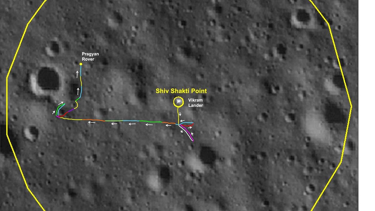 <div class="paragraphs"><p>An illustration shows the rover 'Pragyan' travelling across the lunar surface</p></div>
