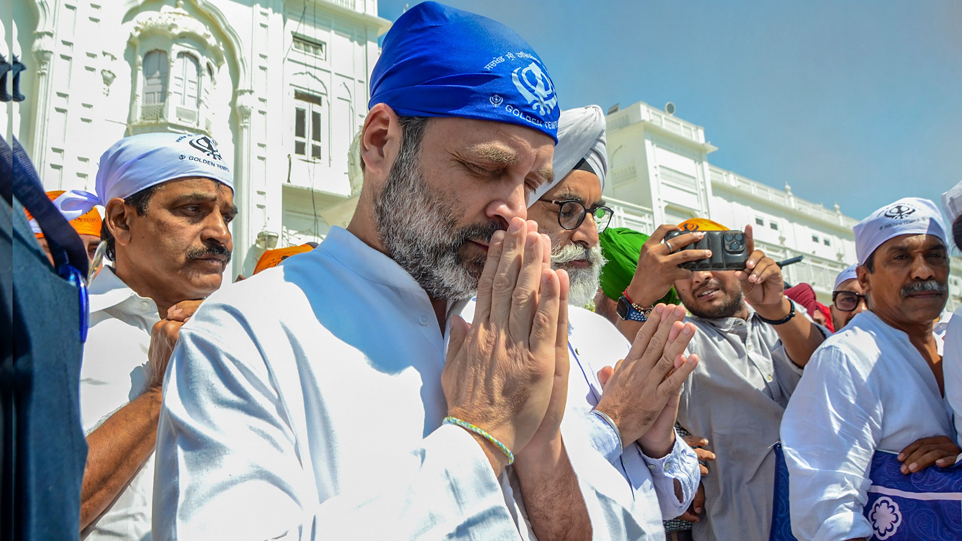 <div class="paragraphs"><p>Rahul Gandhi at the Golden Temple, in Amritsar.</p></div>