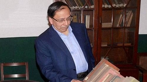 <div class="paragraphs"><p>Prof Sugata Bose.</p></div>