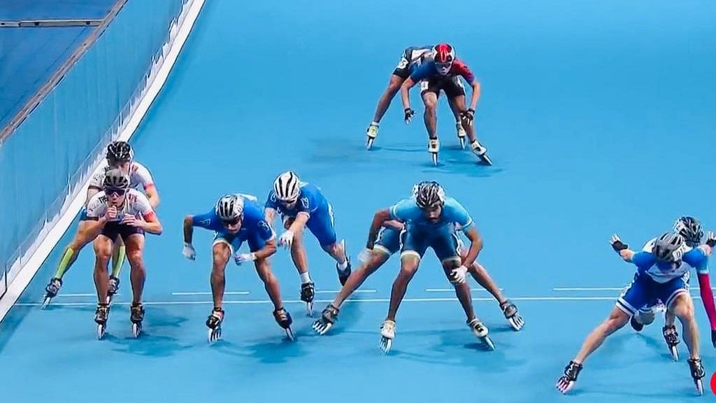 <div class="paragraphs"><p>Indian roller skaters had won two bronze medals at the Guangzhou 2010 Asian Games in men's free skating and pairs skating events.</p></div>