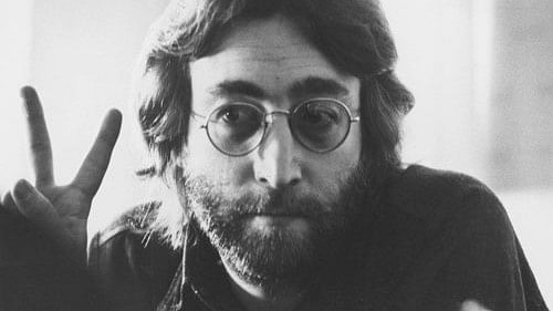 <div class="paragraphs"><p>John Lennon. </p></div>