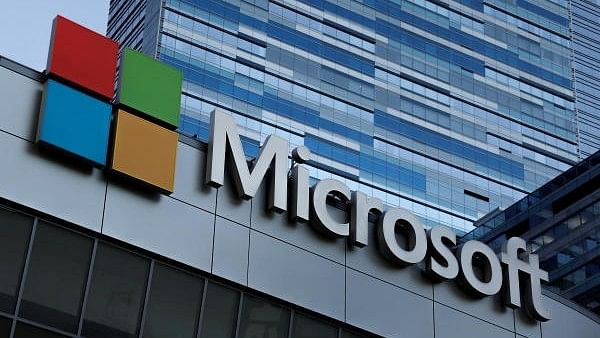 <div class="paragraphs"><p>Microsoft logo outside an office.</p></div>