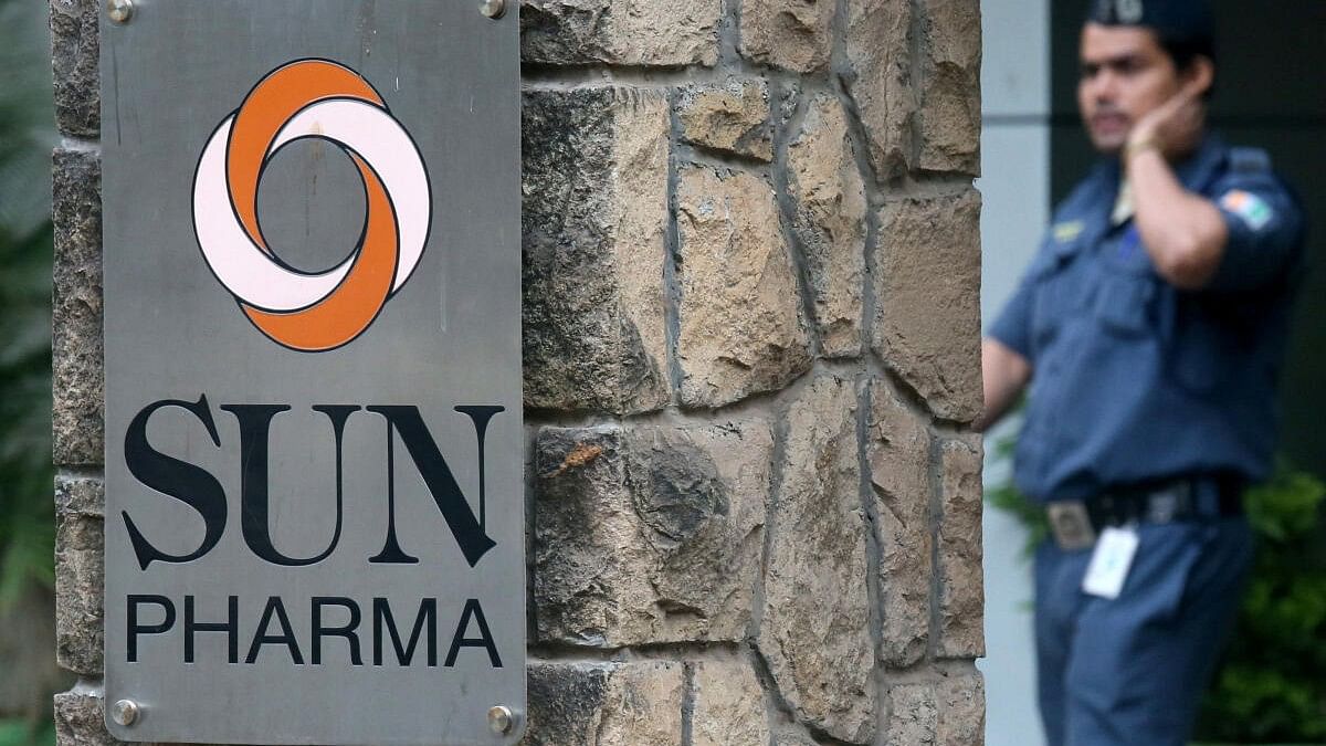 Sun Pharma Stock Vs. Divi's Labs Stock | 5paisa